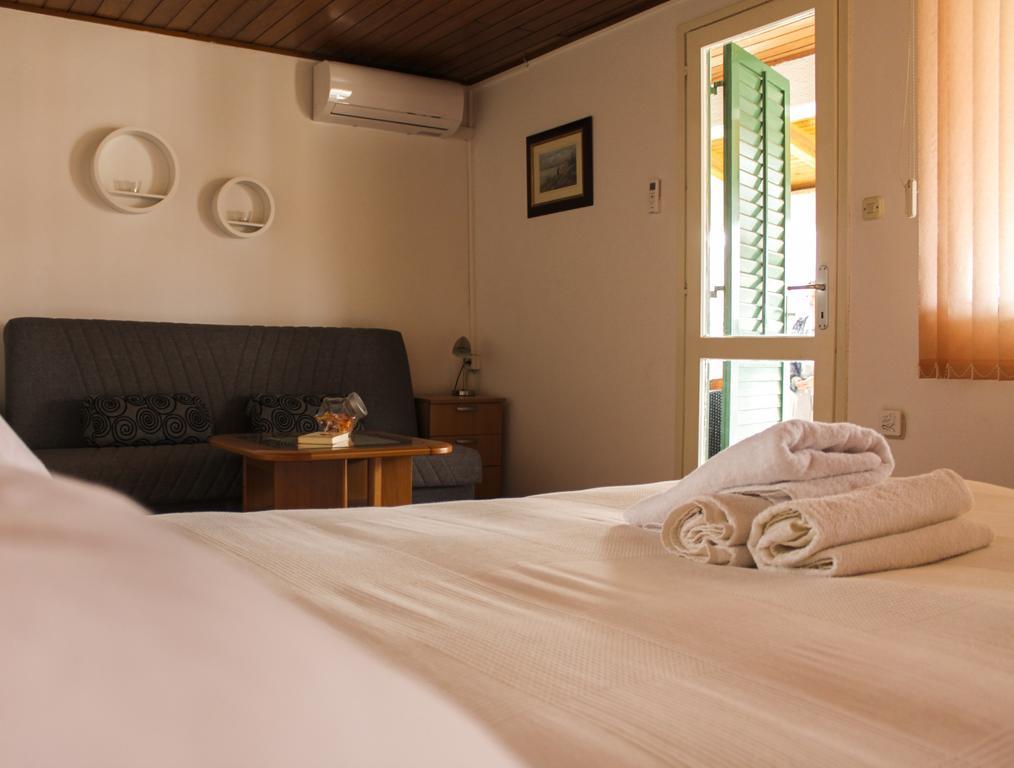 Roko Apartments Biograd Na Moru Exterior foto